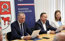 reprezentaci Wojew&oacute;dztwa i Starostwa podczas spotkania
