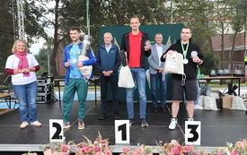 podium i koronacja medalami