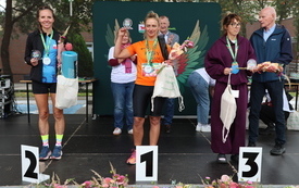 podium i koronacja medalami