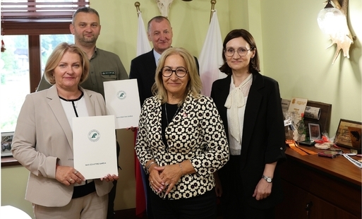 Zdjęcie do Czwarty etap modernizacji drogi Gębice &ndash; Wyszyny stał się faktem. Dzisiaj podpisano umowę