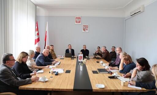 Zdjęcie do Bezpieczeństwo w szkołach tematem narady w Starostwie Powiatowym w Czarnkowie